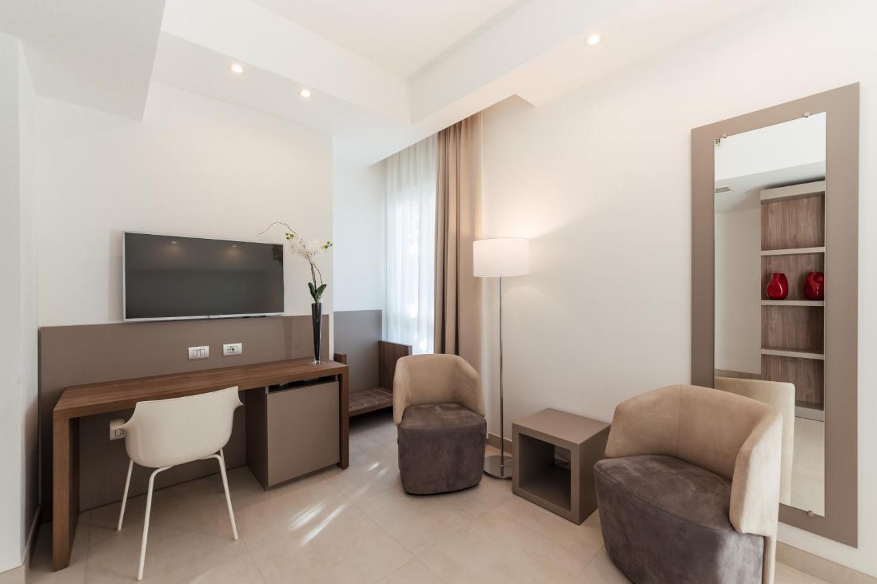 Grieco Business & Spa Hotel チェリニョーラ エクステリア 写真